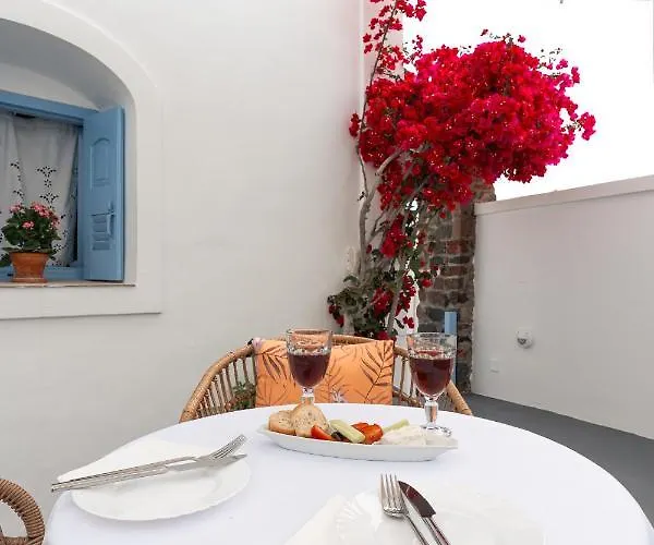 Star Cactus Traditional Cave With Jacuzzi * Mesariá