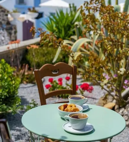 Star Cactus Traditional Cave With Jacuzzi * Mesariá