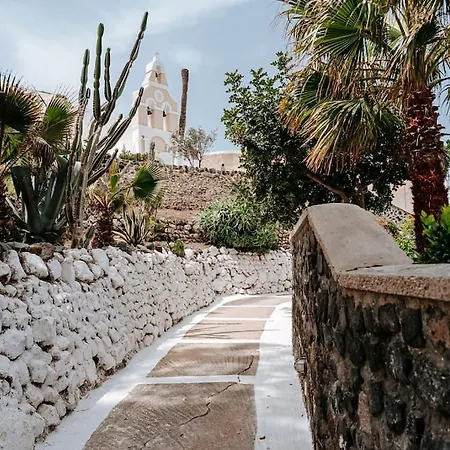 Star Cactus Traditional Cave With Jacuzzi וילה *