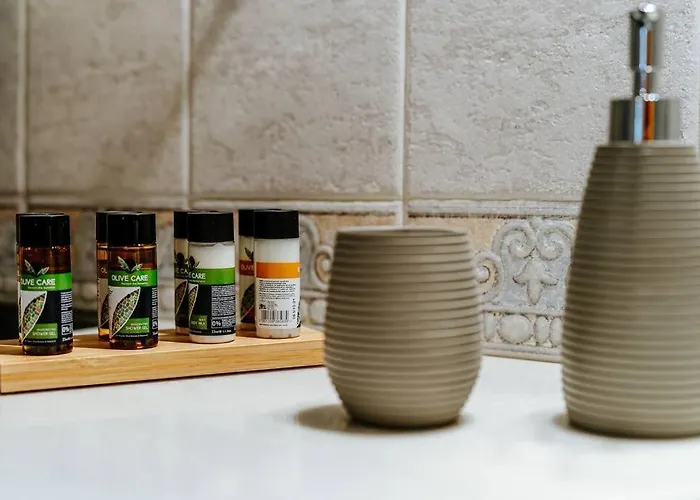 Star Cactus Traditional Cave With Jacuzzi Βίλα Μεσαριά