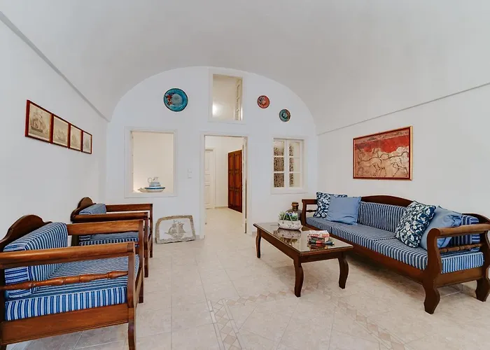 Star Cactus Traditional Cave With Jacuzzi Mesaria